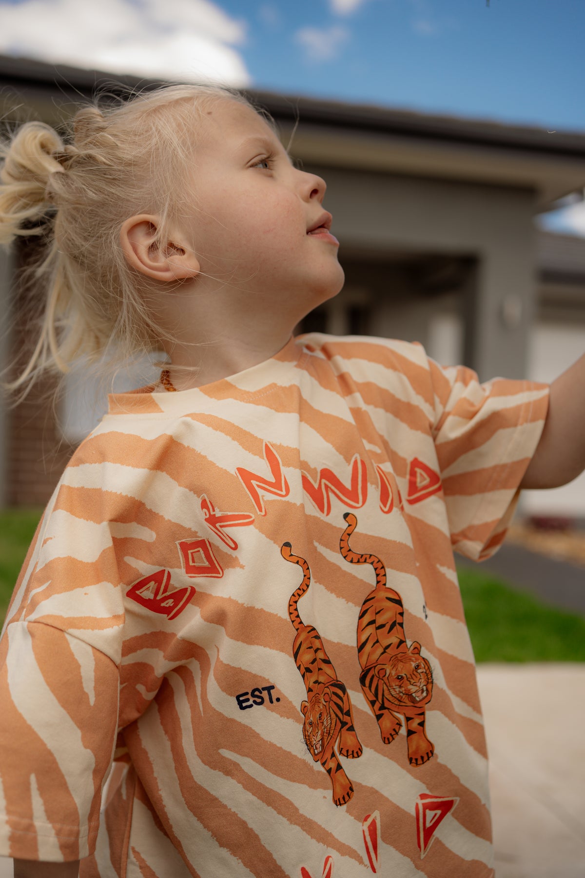 BORN WILD KID TEE - ORANGE